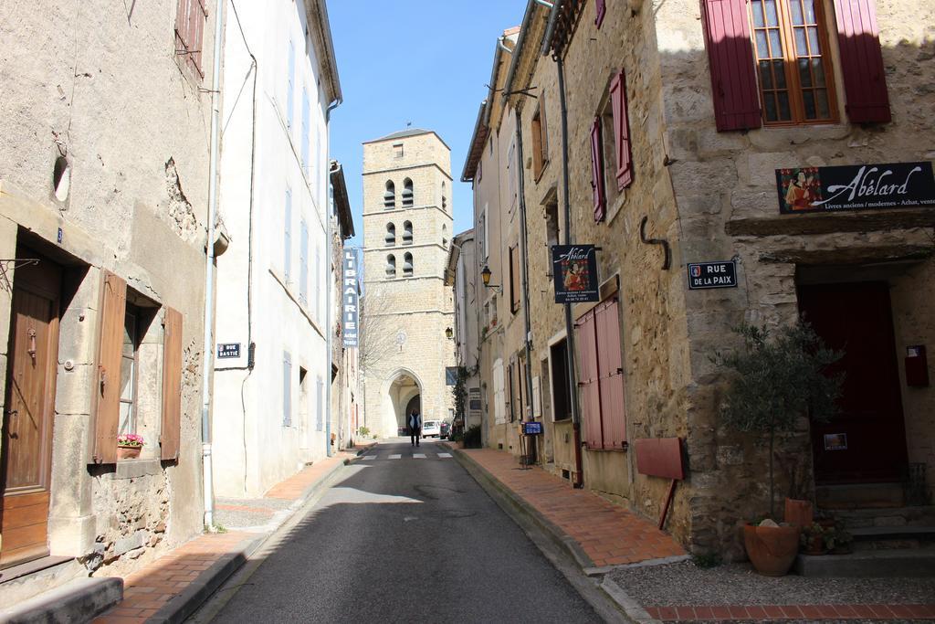 Château de Villeneuve - Montolieu Extérieur photo